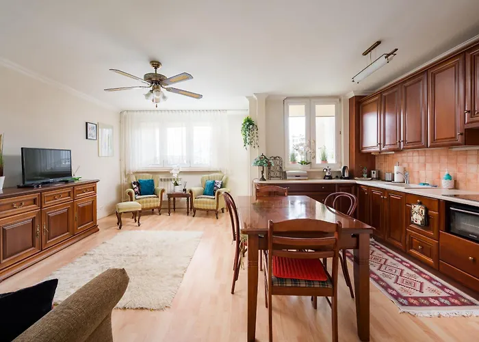 Targowek Homely By Bookinghost 华沙