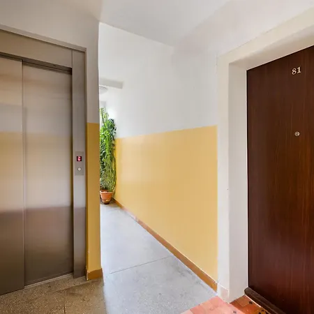 Apartment Targowek Homely Warsaw